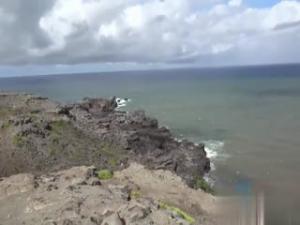 户外露出野战实录!骚货被狂操得浪叫淫水流不停